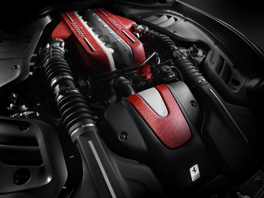  Ferrari FF 2011 года  (фото 3 из 195)